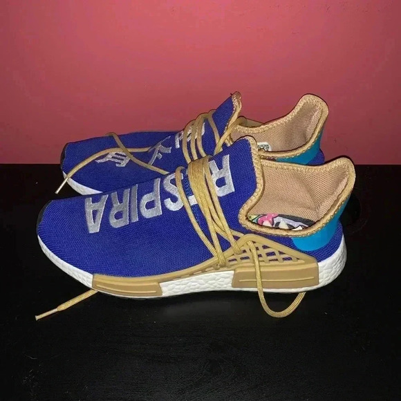 Adidas Pharrell Williams Human Race 
“Repira - Picture 3 of 11